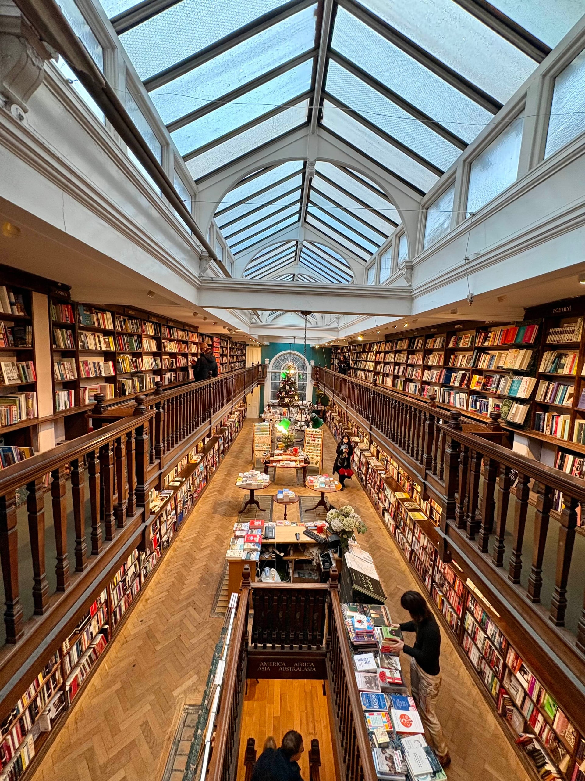 Fav book store